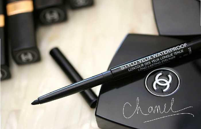 Chanel eyeliner unique