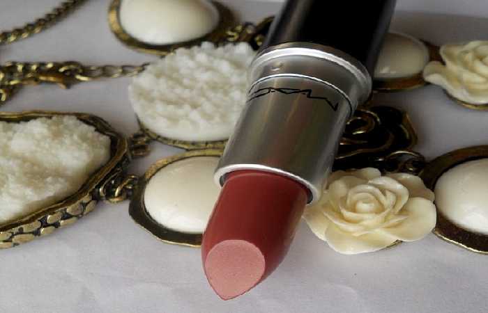 MAC Creme In Your Coffee Lipstick