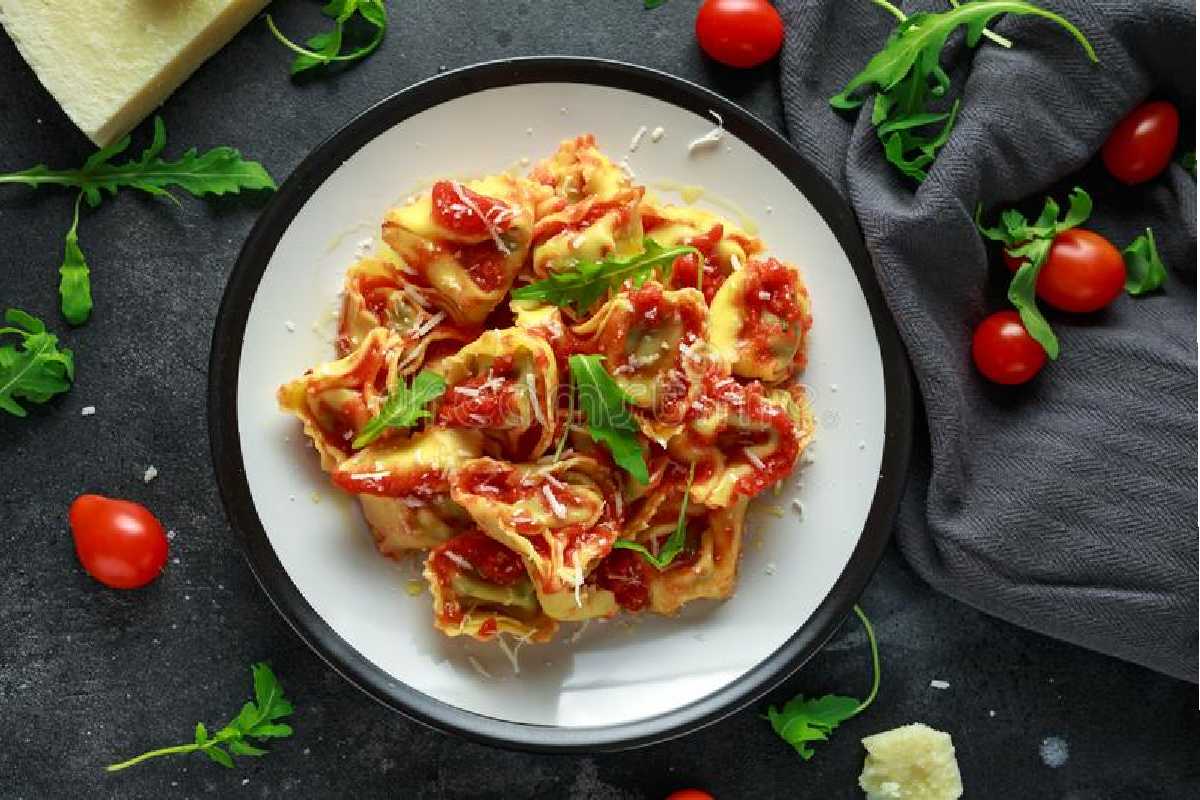 Ricotta and Spinach Ravioli in Tomato Sauce